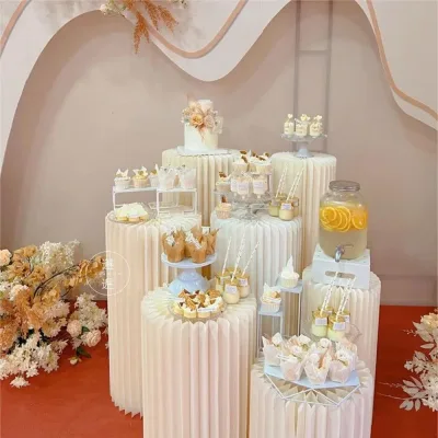 Colonne décorative pliante en papier – image 2