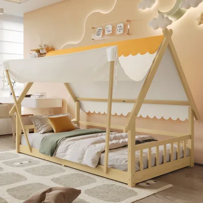 Lit d'enfant en bois forme maison avec tente